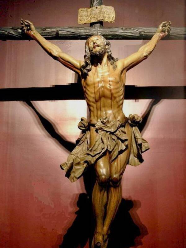 La Pasión - Semana Santa  en 20 TV  Ultimo  Programa, emitido  ayer : Entrevista a Camareras de la Esperanza Macarena;   Vía Crucis Magno Sevilla 2013  y Las portadas del Corpus Christi.