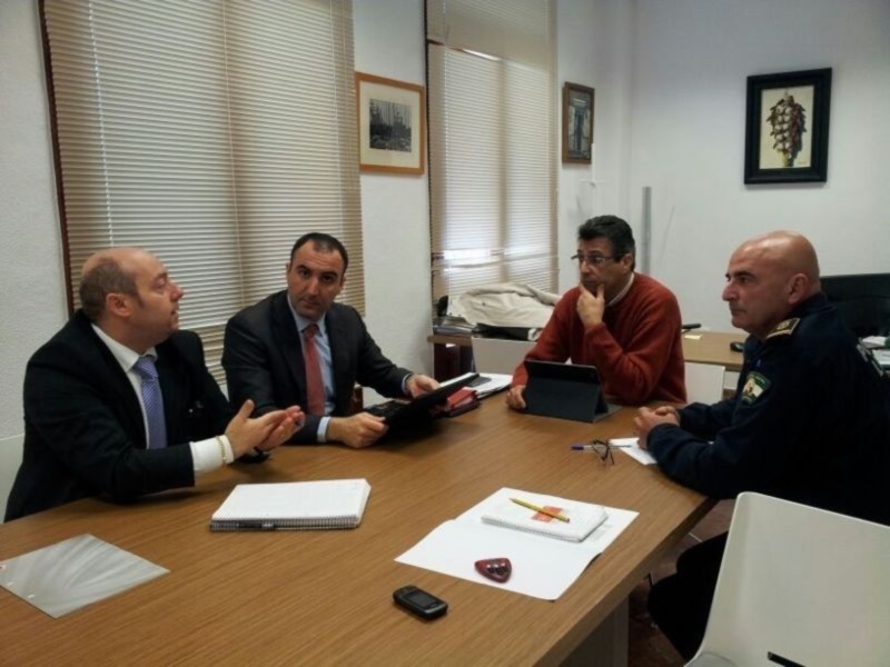 Comienza la implantación del 092 de acceso telefónico directo a la policía local(Chipiona)
