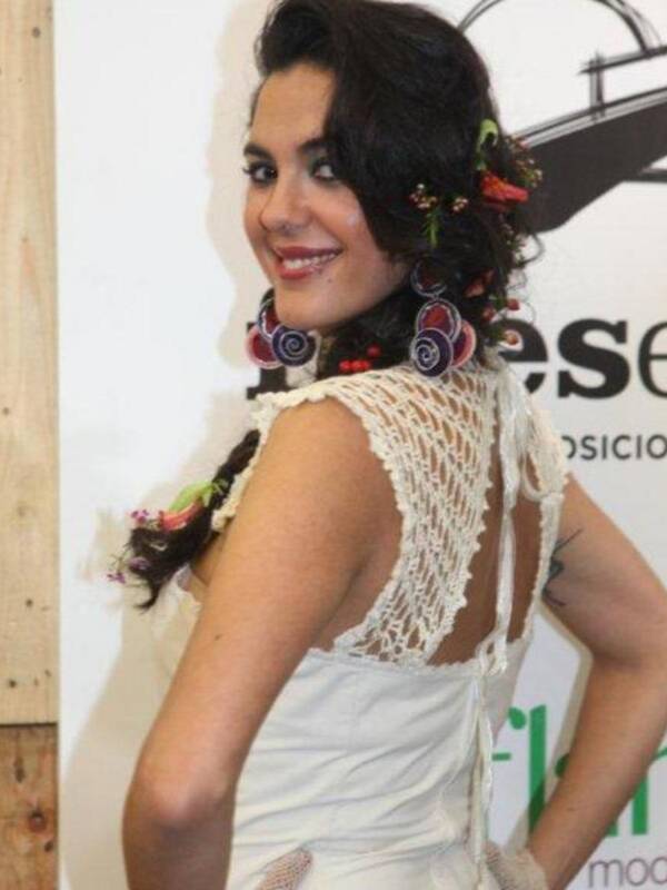 Alba Molina desfilo con trajes de flamenca ecológicos