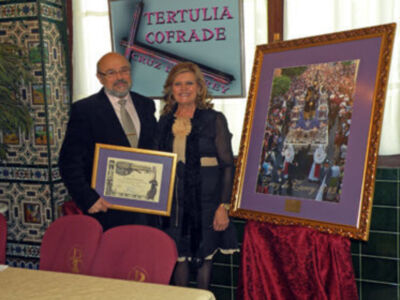 Sevilla. La tertulia Cruz de Carey, presento su anual cartel cofrade 2013