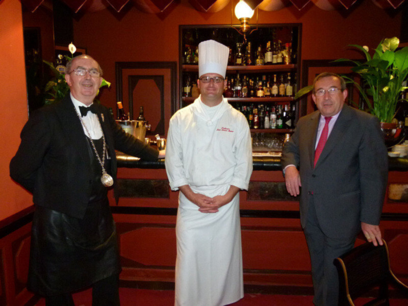 ALUMNOS DE VATEL ESPAÑA VISITAN UN REFERENTE CULINARIO: RESTAURANTE ZALACAÍN