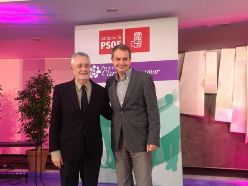 Pepe Griñán entrega a José Luis Rodríguez Zapatero el Premio Clara Campoamor