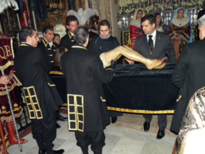 Tradición medieval del Descendimiento de Cristo en Alcalá del Río