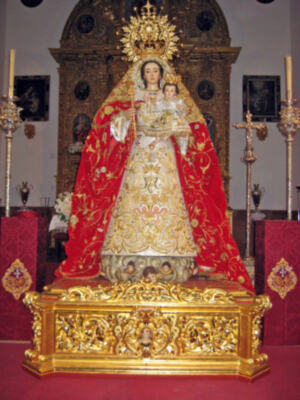 Hoy es 16 de mayo en Burguillos: IV Aniversario de la Coronación Canónica de Ntra. Sra. del Rosario