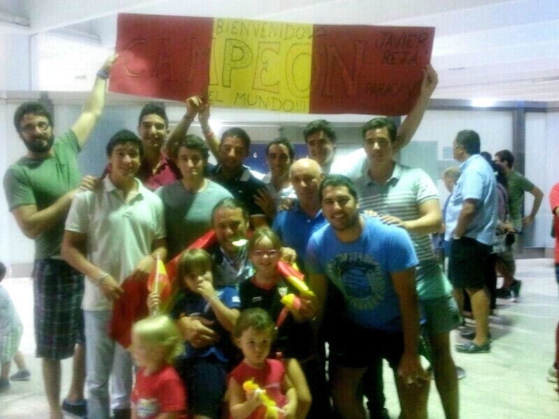 Javier Reja, el primer campeón del mundo español de piragüismo adaptado, ya está en casa