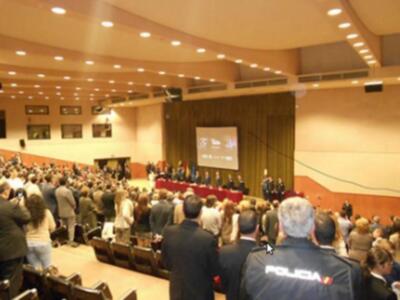 Reconocimientos a Bomberos, Antonio Roda y Jaime Parejo, el Día de la Policía Local de Sevilla