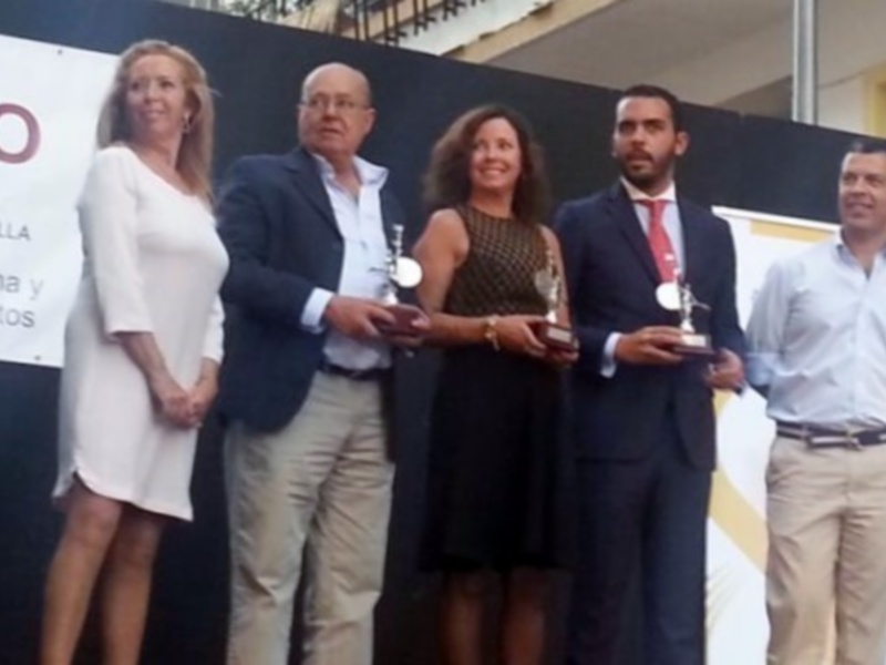 'Premio Los Remedios' 2014 para el Club Náutico Sevilla