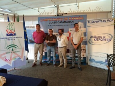 Chipiona comienza un gran septiembre náutico con el Campeonato de Andalucía de Catamarán