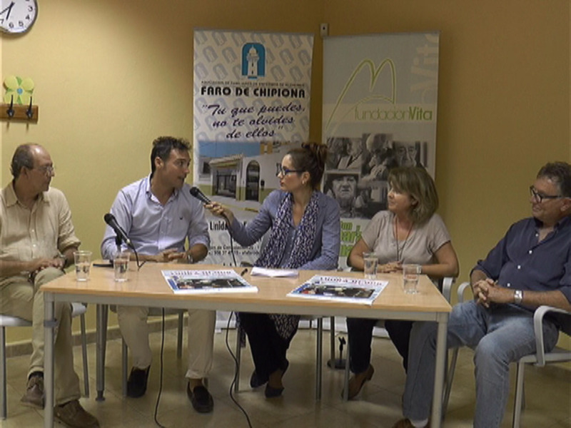 Olvido Producciones trae a Chipiona la obra Cuadros de amor y humor al fresco a beneficio de la Asociación de Enfermos de Alzheimer. 