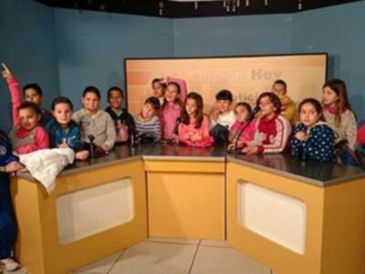 Escolares de Chipiona participan en la radio municipal dentro de un programa ofertado por la Delegación de Educación