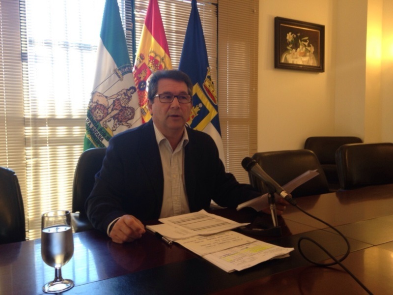 Antonio Peña anuncia que Chipiona implantará en sus playas las certificaciones de calidad internacionales ISO 9001 y 14001 