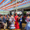 Viernes tarde, la Feria se anima. 