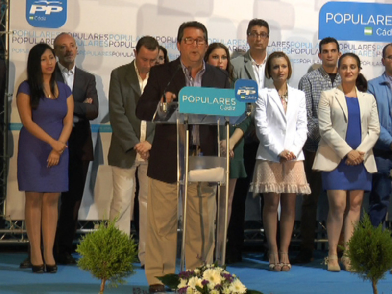 Todos los concejales de su equipo vuelven a acompañar a Antonio Peña en la lista para las municipales(Chipiona)