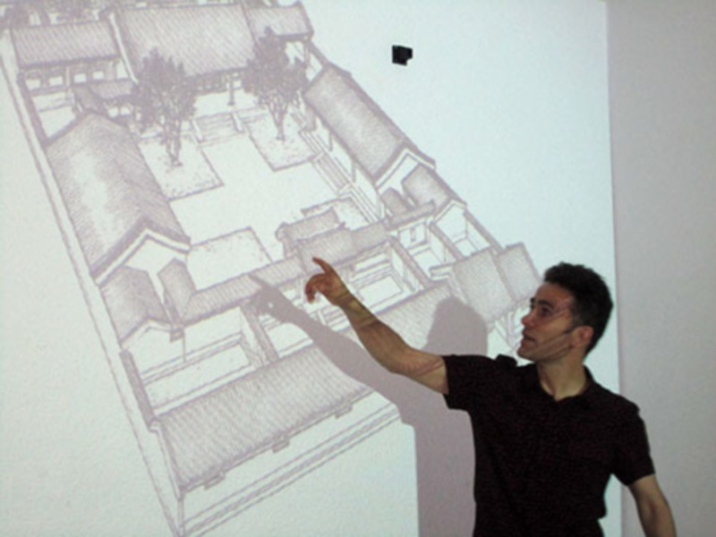 Conferencia en La Casa China de Plácido González, Profesor en la Escuela de Arquitectura de Sevilla.