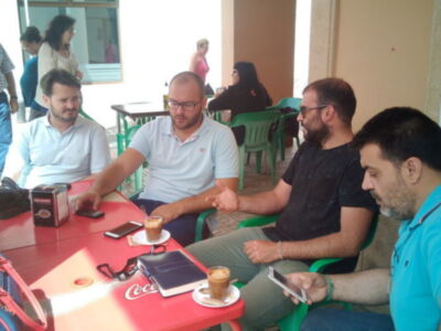 NNGG mantiene un encuentro con la directiva del festival Al rumbo para solicitar beneficios para los jóvenes chipioneros en el festival.