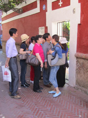 Por qué se está recuperando el número de visitantes en Sevilla ?