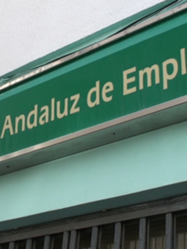 Chipiona registra en julio las mejores cifras en cuanto al número de desempleados desde 2010 con un total de 2.532 parados.