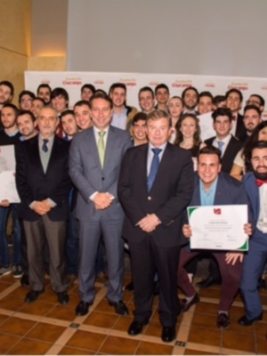LA ESCUELA DE HOSTELERÍA FUNDACIÓN CRUZCAMPO DE SEVILLA GRADÚA A SU DECIMOQUINTA PROMOCIÓN