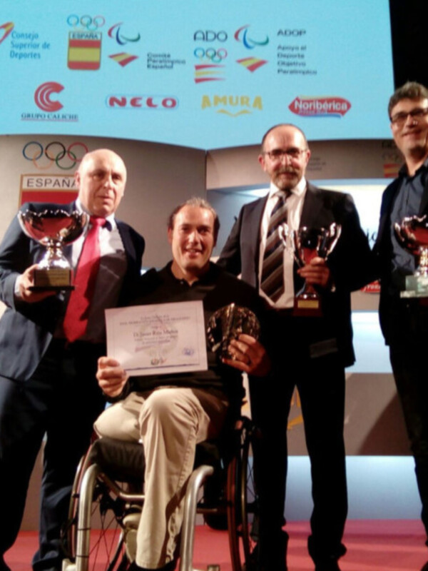 El Club Náutico Sevilla y Javier Reja, premiados en la Gala Nacional de piragüismo