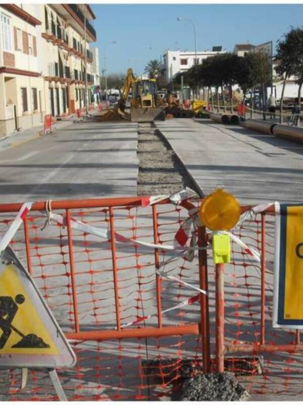 IZQUIERDA UNIDA DE CHIPIONA PROPONE QUE SELECCIÓN DE LAS EMPRESAS PARA LAS OBRAS CON CARGO AL  CANON DE MEJORA CUENTEN CON LA PARTICIPACIÓN DEL AYUNTAMIENTO.
