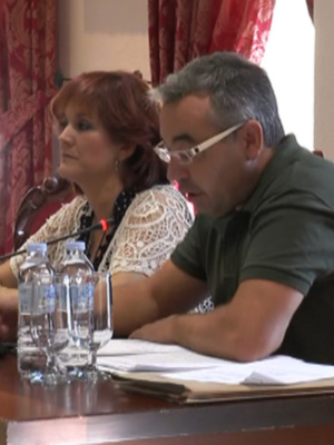 Izquierda Unida de Chipiona insta a la Junta que se cubra las plazas de personal laboral del IES Salmedina.