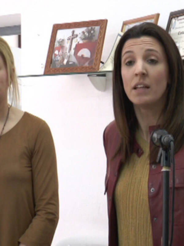 La coordinadora provincial del Instituto de la Mujer se reúne con los colectivos locales integrados en el programa Asocia(Chipiona)