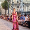 Pilar Rubio presenta en SIQ Sevilla La Vuelta del Esplendor, una colección inspirada en el resurgir de la moda en los años 50   