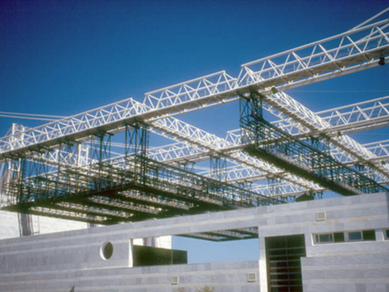 Pabellones y edificios de la Exposición Universal  (1992) existentes en 2016 en el Camino de Los Descubrimientos.