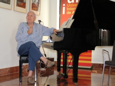 La maestría al jazz de Pedro Iturralde, protagonista de una master class y un concierto en la sede La Rábida de la UNIA