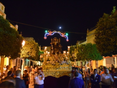 Procesión de subida del Santo Patrón Ilipense San Gregorio de Osset vecino de la villa y alcalde perpetuo de la localidad.