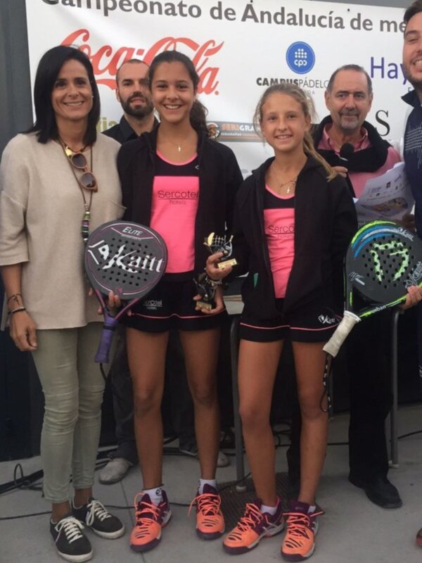 Sevilla logra cinco títulos en el Campeonato de Andalucía de menores de pádel