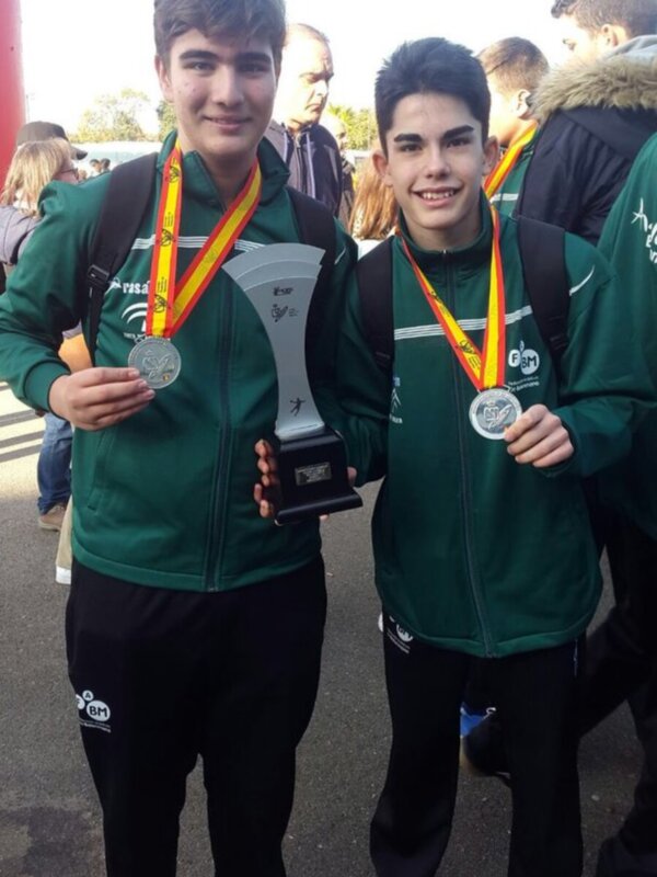 Nueve medallas para los jugadores de Balonmano Montequinto con la selección andaluza en el Campeonato de España por Autonomías.