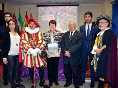 Exaltación de Burgos y su provincia en la Casa Regional Castilla y león de Sevilla.