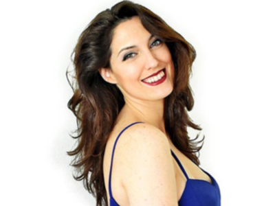 La escritora Sofía Navarro firmará en exclusiva su novela erótica "El Baile del Escorpión" en la Feria del Libro de Jerez
