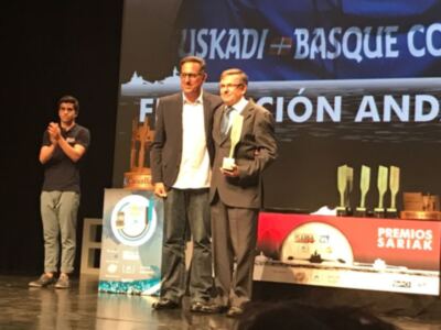 La Federación Andaluza de Remo, distinguida por la Asociación de Clubes de Traineras
