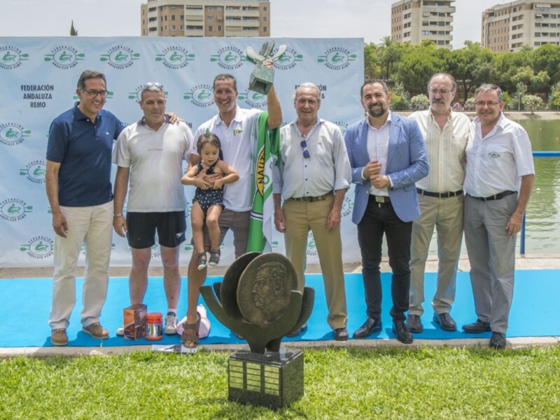 Los anfitriones protagonizan los Ctos. de España de remo olímpico