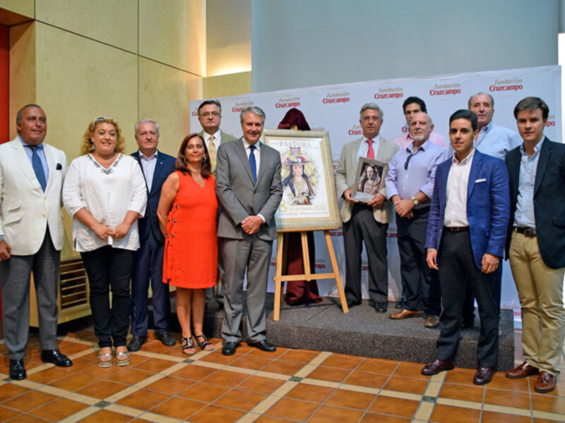 En la Fundación Cruz Campo se presentó el cartel de la Pastora de Cantillana.