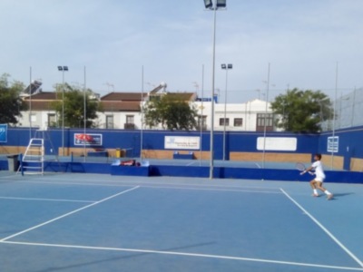 Alberto Márquez se alza con el Open de tenis de verano