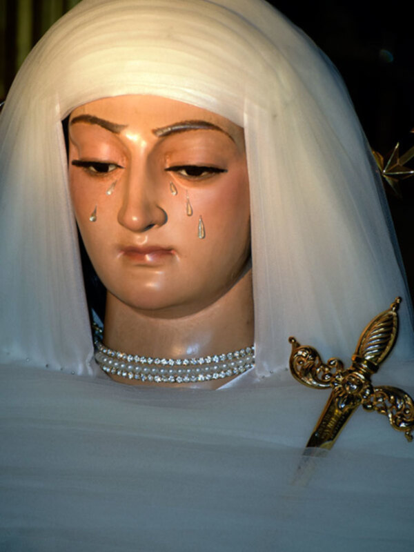 Solemne cultos en honor de María Santísima de la Soledad en sus Dolores Gloriosos en Alcalá del Río.
