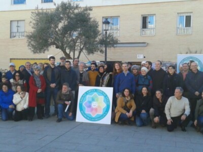 La campaña está destinada a vecinos, entidades e, incluso, establecimientos que soliciten sembrar o mantener alcorques