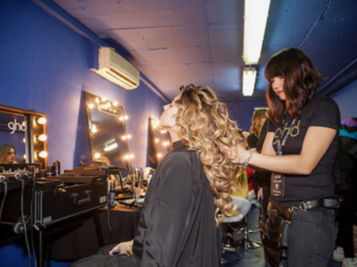 Ghd acompaña a los artistas de OT en    Madrid como Peluquería Oficial de la   Gira Operación Triunfo 2017