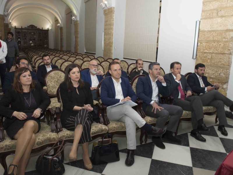 Diputación de Cádiz acoge un encuentro de alcaldes con la Asociación RETE para profundizar en la integración de los puertos en las ciudades
