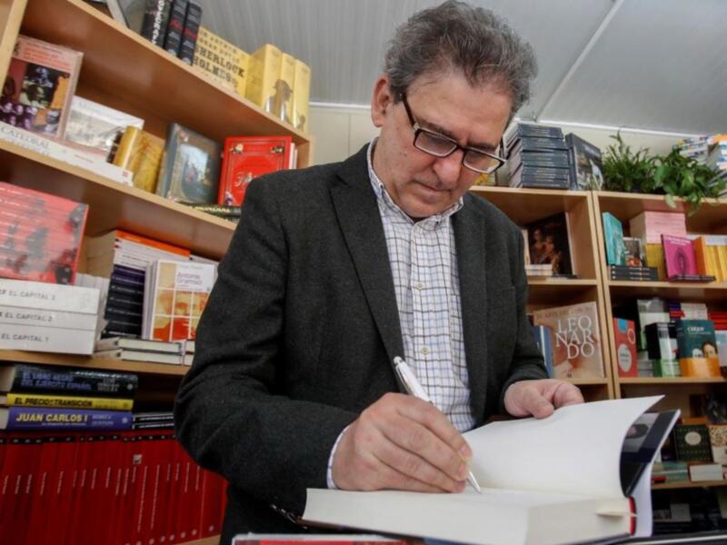 Francisco Gallardo presenta este viernes en Cádiz “Áspera seda de la muerte”, una denuncia abierta al maltrato de género