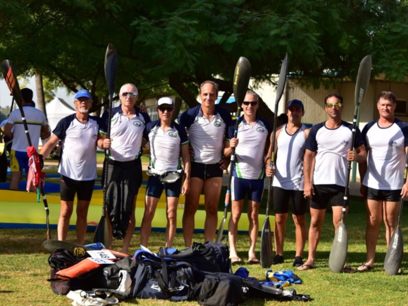 El Club Piragüismo Triana conquista el Andaluz de barcos de equipo