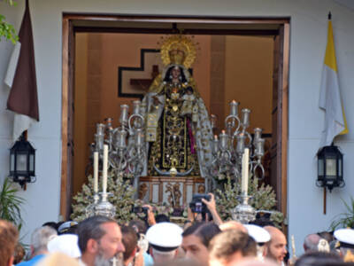 El barrio de las Huerta se vuelca con su Virgen del Carmen.