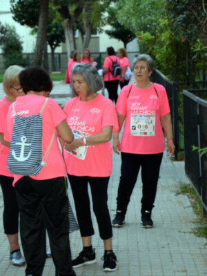 La marea rosa ha vuelto con más fuerza que nunca en  un recorrido de 6 kilometro