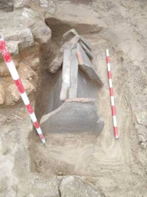 La aparición de una serie de tumbas confirman la existencia de una necrópolis cristiana en la excavación arqueológica del Humilladero.