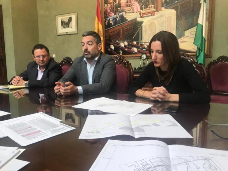 Rota y Chipiona buscan consensuar un acuerdo para alterar el límite del término municipal sin perjuicio para los vecinos, ni para los municipios