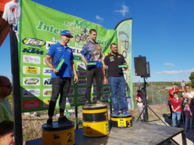 Los chipioneros Alberto Pacheco y Víctor Rodríguez se clasifican como campeón y tercero respectivamente en el interprovincial de Moto Cross