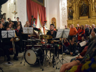 El director José Carlos Carmona ofreció el concierto de la Misa Góspel en la Iglesia Conventual de los Padres Jesuitas de Sevilla.